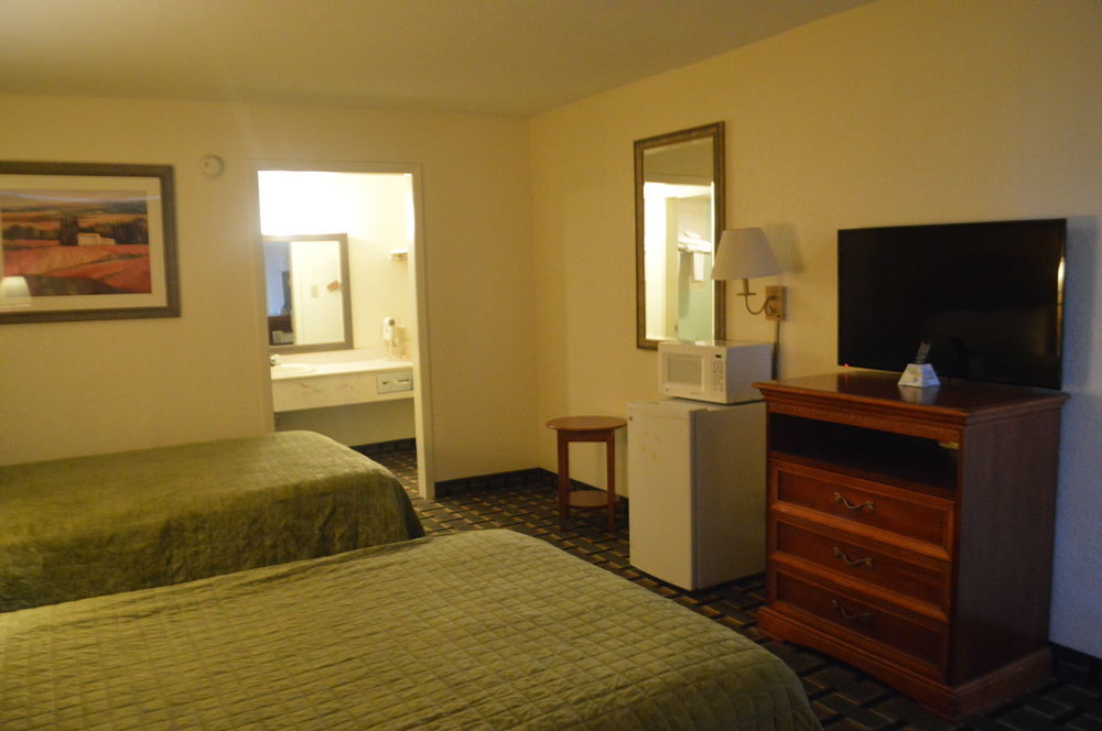 Rodeway Inn Denmark-Jackson Εξωτερικό φωτογραφία