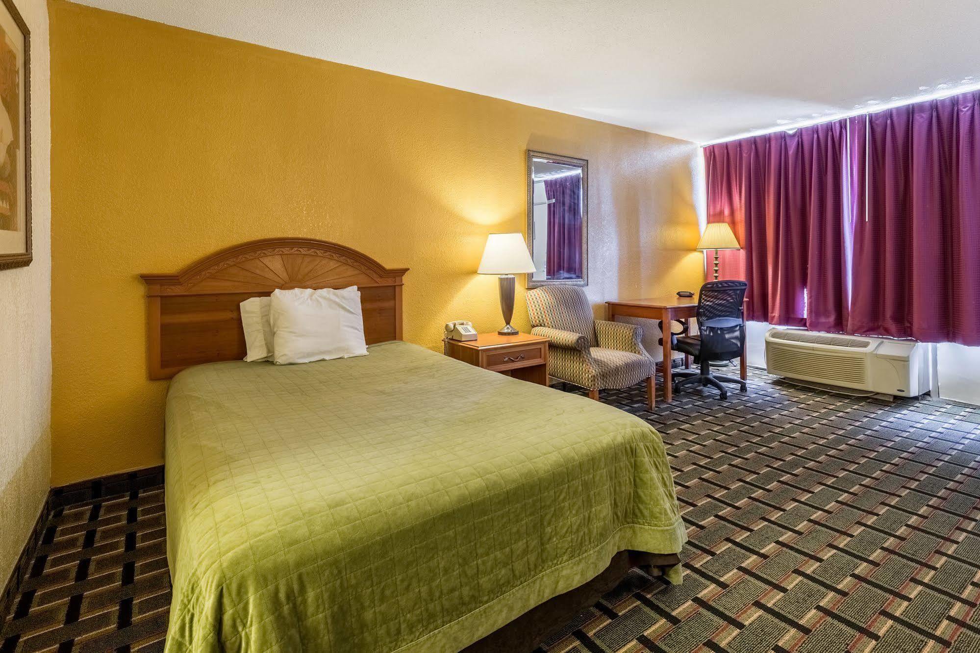 Rodeway Inn Denmark-Jackson Εξωτερικό φωτογραφία